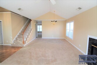 1790 Potomac Dr in Fayetteville, NC - Foto de edificio - Building Photo