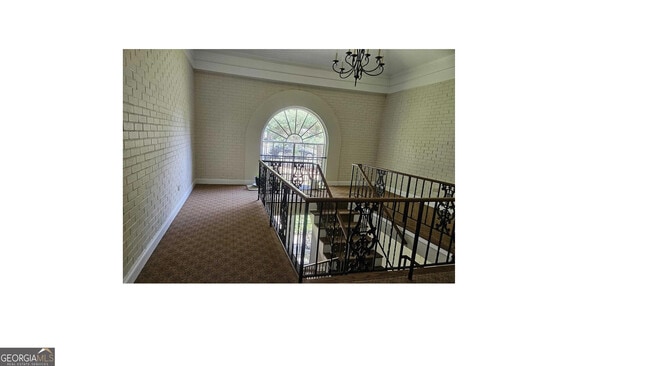 property at 750 Dalrymple Rd
