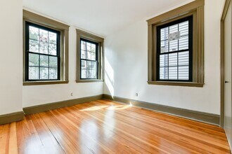 55 Plymouth St in Cambridge, MA - Building Photo - Building Photo