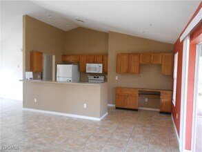407 Chamonix Ave S in Lehigh Acres, FL - Building Photo - Building Photo