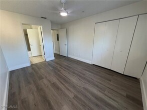 8275 Ibis Club Dr, Unit 706 in Naples, FL - Building Photo - Building Photo