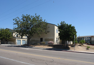 1645-1685 S 43rd St in San Diego, CA - Building Photo - Building Photo