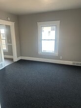 4110 E 64th St in Cleveland, OH - Building Photo - Building Photo