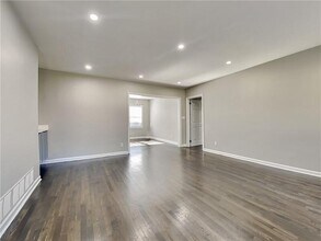 425 Lindbergh Dr NE in Atlanta, GA - Building Photo - Building Photo