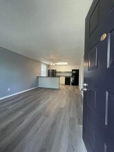 1766 Sun Apple Way in Columbus, OH - Building Photo - Building Photo