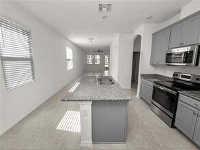 6236 Great Bear Dr in Lakeland, FL - Foto de edificio - Building Photo