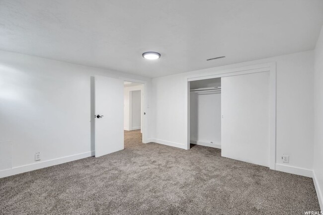 5224 S 2000 W in Roy, UT - Building Photo - Building Photo
