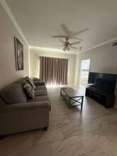 5526 Pga Blvd in Orlando, FL - Foto de edificio - Building Photo