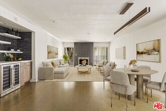1129 Larrabee St in West Hollywood, CA - Building Photo - Building Photo