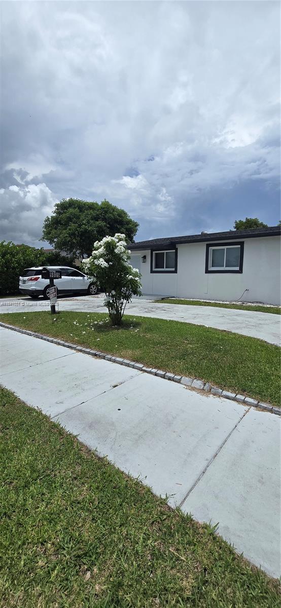 property at 9805 Marlin Rd