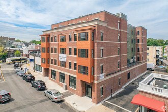 420 Market St in Boston, MA - Building Photo - Building Photo