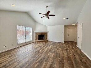 2611 Fountainview Dr in Corinth, TX - Building Photo - Building Photo