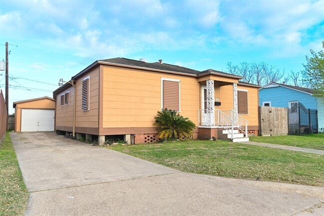 1416 57th St in Galveston, TX - Foto de edificio - Building Photo