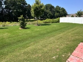 3624 Alcorn Ridge Trace in Whitsett, NC - Building Photo - Building Photo