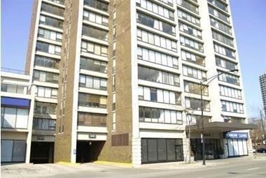 1850 N Clark St, Unit 02005 in Chicago, IL - Building Photo