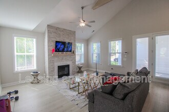 448 Bluegill Ln in Johns Island, SC - Building Photo - Building Photo