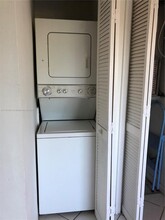3051 SW 27th Ave in Miami, FL - Building Photo - Building Photo