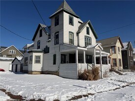 35 W Hazel St in Corning, NY - Building Photo