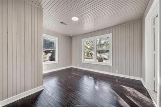 2707 Cliff St in Bryan, TX - Building Photo - Building Photo