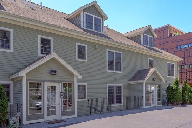 467 Somerville Ave, Unit 467