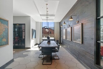 Peyton Stakes in Nashville, TN - Foto de edificio - Building Photo