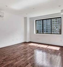 431 E 87th St in New York, NY - Building Photo - Interior Photo