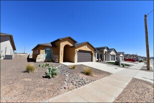 15149 Imagine Dr in El Paso, TX - Building Photo