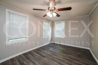 5330 Hardy Ave photo'