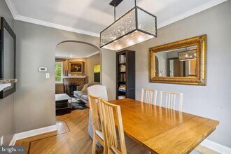 705 Avon Pl in Alexandria, VA - Building Photo - Building Photo