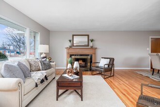 1506 Starling Dr in Crestwood, MO - Building Photo - Building Photo