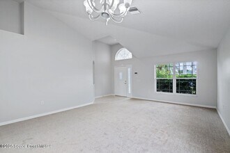 621 Misty Creek Dr in Melbourne, FL - Building Photo - Building Photo
