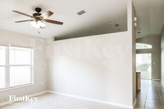 1558 SE 20th Pl in Homestead, FL - Building Photo - Building Photo