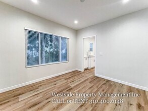 151 S Rexford Dr, Unit A in Beverly Hills, CA - Building Photo - Building Photo