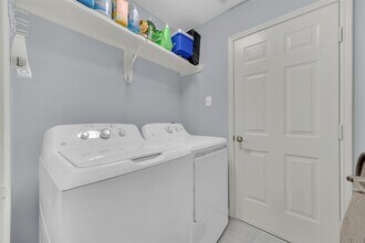 3830 Landon Park Dr in Katy, TX - Foto de edificio - Building Photo