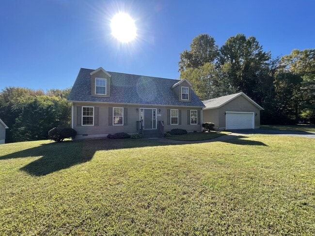 10197 Madison Dr in King George, VA - Building Photo - Building Photo