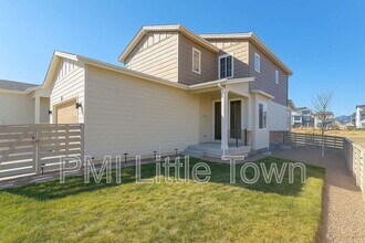 8734 Middle Frk St in Littleton, CO - Building Photo - Building Photo