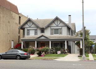 1811 E Ocean Blvd in Long Beach, CA - Building Photo - Building Photo