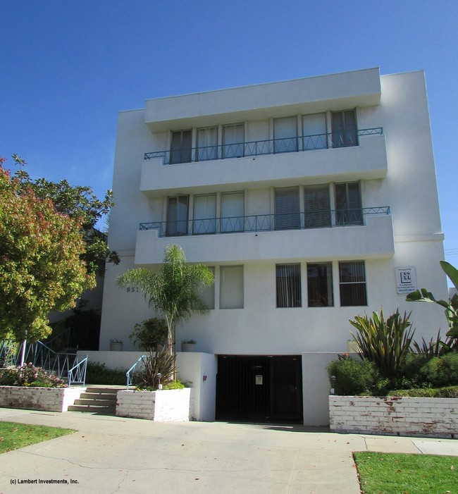 931 Euclid in Santa Monica, CA - Foto de edificio - Building Photo