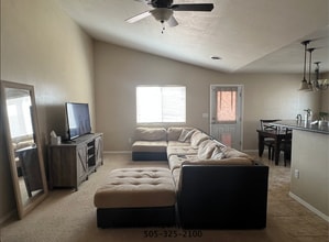 1121 W Little Rabbit Dr in Farmington, NM - Building Photo - Building Photo