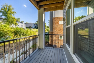 Sojourn Nolensville in Nashville, TN - Foto de edificio - Building Photo