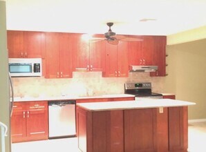 27911 Hacienda E Blvd in Bonita Springs, FL - Building Photo - Building Photo