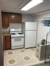 63 Hancock Ave, Unit Ground in Yonkers, NY - Building Photo - Building Photo