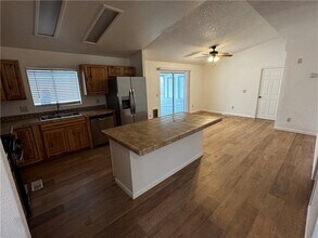1103 Copper Dr in Bullhead City, AZ - Building Photo - Building Photo