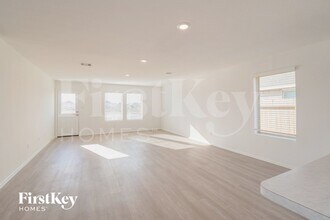 453 Maple Bnd Ln in La Marque, TX - Building Photo - Building Photo