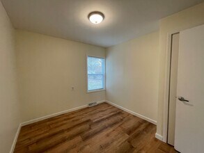 130 Scott St in Vicksburg, MI - Building Photo - Building Photo