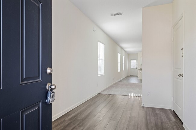 property at 614 Edge Lake Ct