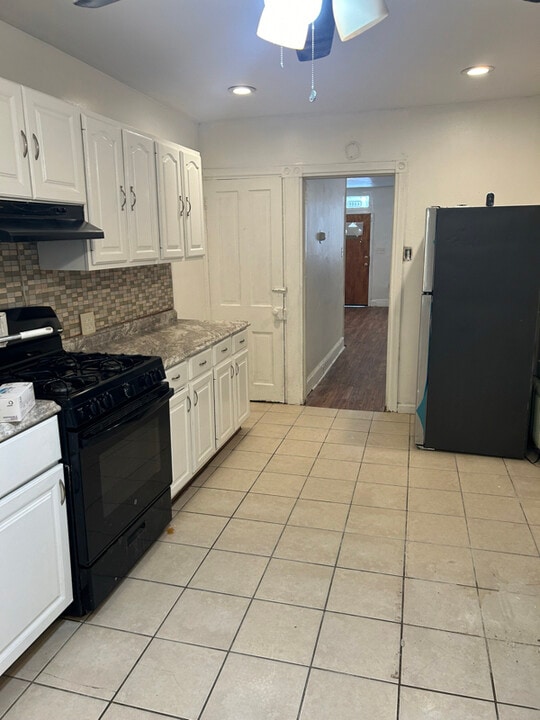 4408 E Wingohocking St in Philadelphia, PA - Building Photo