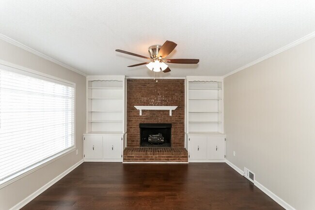 7298 Cedar Ln Dr in Germantown, TN - Building Photo - Building Photo