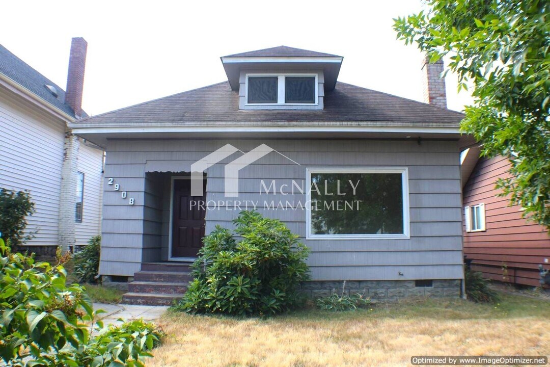 2908 S 10th St in Tacoma, WA - Building Photo