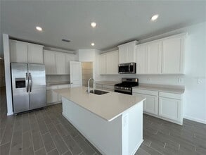 12419 NW 139th Dr in Alachua, FL - Building Photo - Building Photo